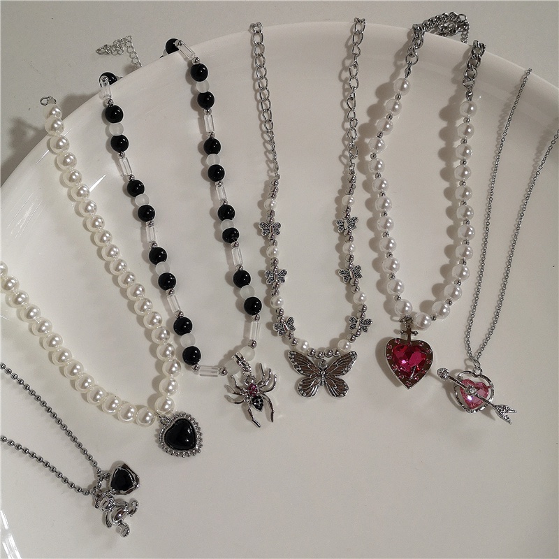 Y2k ใหม่ Hip-hop Vintage Pearl Love ผีเสื้อ Spider จี้ Choker สร้อยคอผู้หญิงของขวัญเครื่องประดับ