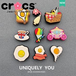 Jibbitz Crocs charms อุปกรณ์เสริมหัวเข็มขัด รูปการ์ตูนดอกไม้ สําหรับตกแต่งรองเท้า 2023