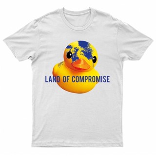  พิมพ์ลาย Land of Compromise (Duck) T-Shirt