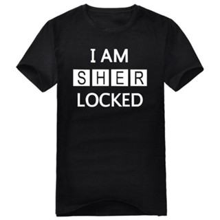 เสื้อยืดผ้าฝ้ายพิมพ์ลายคลาสสิก จัดส่งฟรีi AM Sherlocked เสื้อยืดคอกลม แขนสั้น พิมพ์ลายภาพยนตร์ทีวี SHERLOCK HOLMES พลั