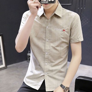 เสื้อเชิ้ตแขนสั้น คอสี่เหลี่ยม เข้ารูป ปักลาย เข้ากับทุกการแต่งกาย สไตล์เกาหลี สําหรับผู้ชาย