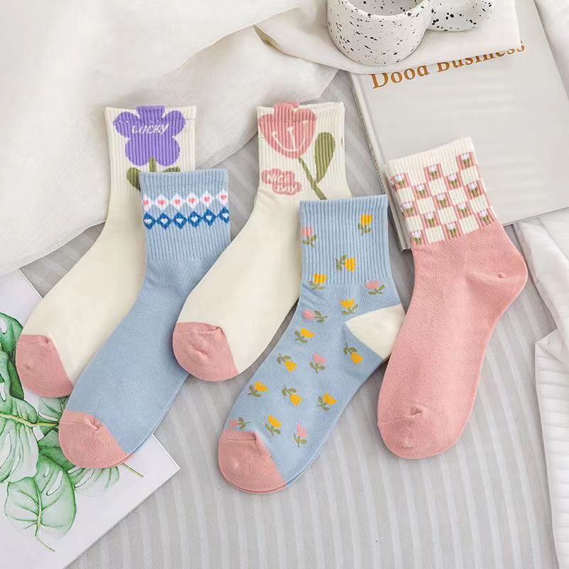 ถุงเท้าข้อกลาง ลายดอกไม้ สีชมพู สไตล์เกาหลี ญี่ปุ่น สําหรับผู้หญิง ราคา ถูกที่สุด ดีลบีเคเค แกลเลอรีภาพที่ 4
