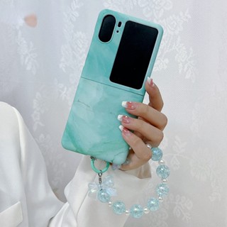 เคสโทรศัพท์มือถือ PC ลายหินอ่อน พร้อมสายคล้องมือ สีแคนดี้ สําหรับ OPPO Find N2 N2Flip