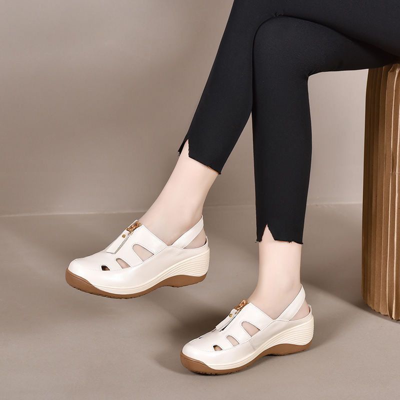 400 บาท Sab 2023 ใหม่ รองเท้าแตะหนังนิ่ม ระบายอากาศ แฟชั่นฤดูร้อน สําหรับผู้หญิง Women Shoes