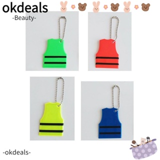 OKDEALS พวงกุญแจเสื้อกั๊ก PVC สะท้อนแสง หลากสี 5.5*4.5 ซม. สําหรับกระเป๋าสตางค์ 4 ชิ้น