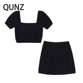 Qunz เสื้อถักโครเชต์ เข็ม + กระโปรงยาวครึ่งหนึ่ง 3785