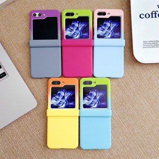 เคสโทรศัพท์มือถือ PC แข็ง กันกระแทก ไล่โทนสี สีแคนดี้ สําหรับ Samsung ZFlip5 Z Flip 5 ZFlip5 3 in1