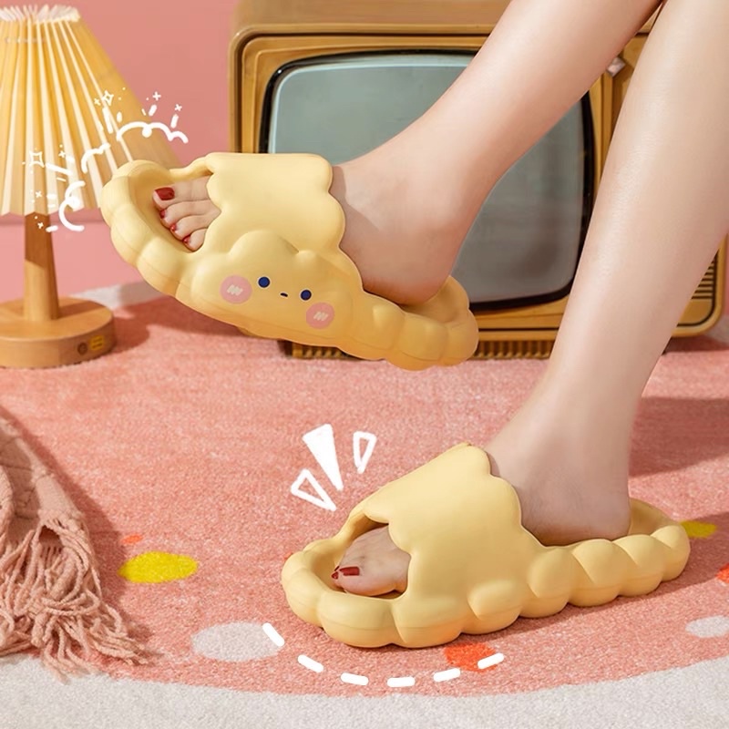 ToyNo.1🧸 พร้อมส่ง🧸 "LT-Cloud" รองเท้าแตะมินิมอลส้นหนา ลายเมฆ ใส่ได้ทั้งผู้ชายผู้หญิง กันน้ำกันลื้น