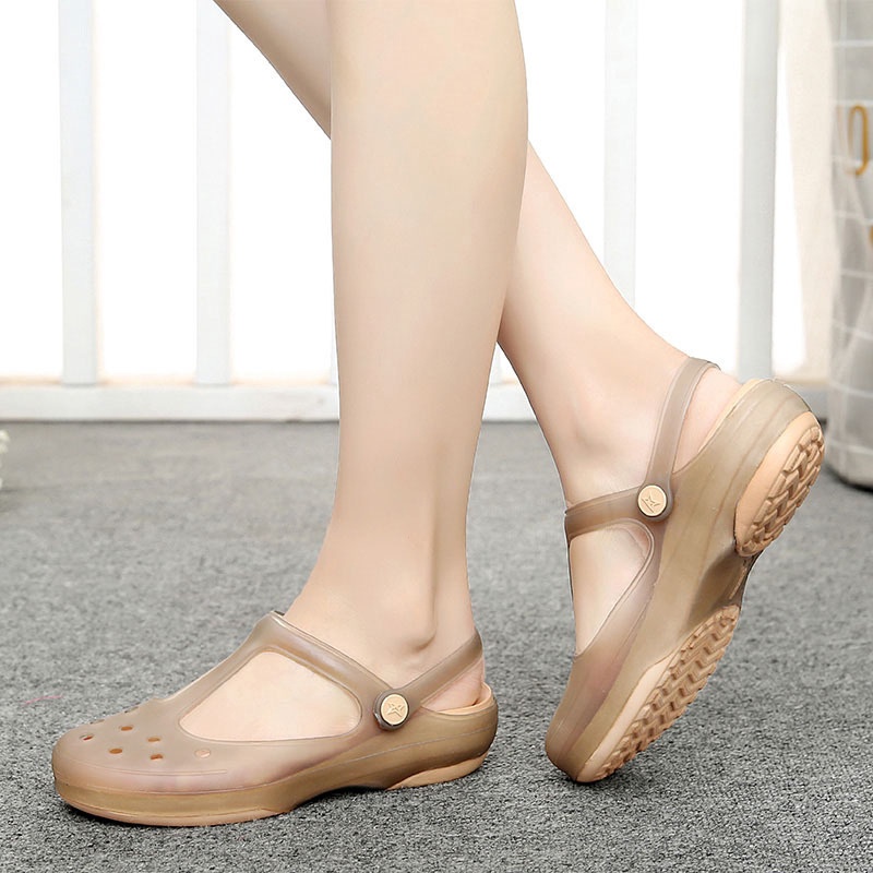 ใหม่ พร้อมส่ง รองเท้าแตะเจลลี่ ส้นแบน กันลื่น สวยงาม 2023