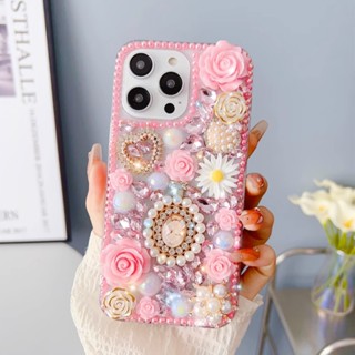 เปลือกเพชร เคสนอก เคสติดเพชร เคส iPhone เคสโทรศัพท์ แอปเปิ้ล14 pro max เคสซิลิโคนนิ่ม ประดับเพชรเทียม สําหรับ Apple iPhone 15 pro max 15 plus 14 pro max 13 pro max 11 12 pro max x xr xs max 13 Mini 14 plus case