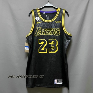 【คุณภาพสูง】ใหม่ ของแท้ NBA Finals Los Angeles Lakers 2020 สําหรับผู้ชาย #23 เสื้อกีฬาแขนสั้น ลายทีม LeBron James Jersey สีดํา