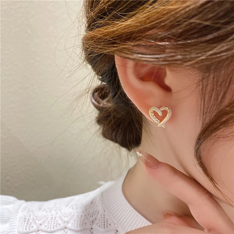 ต่างหูเข็มเงิน S925 รูปหัวใจแบบกลวง thumbnail 5