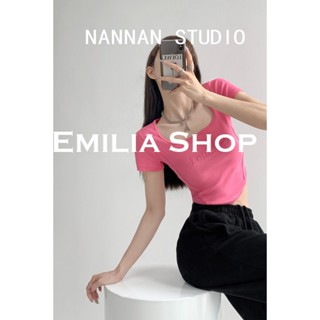 EMILIA SHOP  เสื้อยืด เสื้อครอป เสื้อผ้าแฟชั่นผู้หญิง สไตล์เกาหลี 2023 ใหม่  สวย รุ่นใหม่ ทันสมัย Beautiful A29J0X0 36Z230909