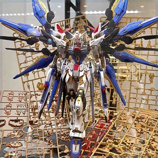 ของเล่นโมเดลกันดั้ม HG Unicorn Strike Free Assembly สําหรับเด็กผู้ชาย