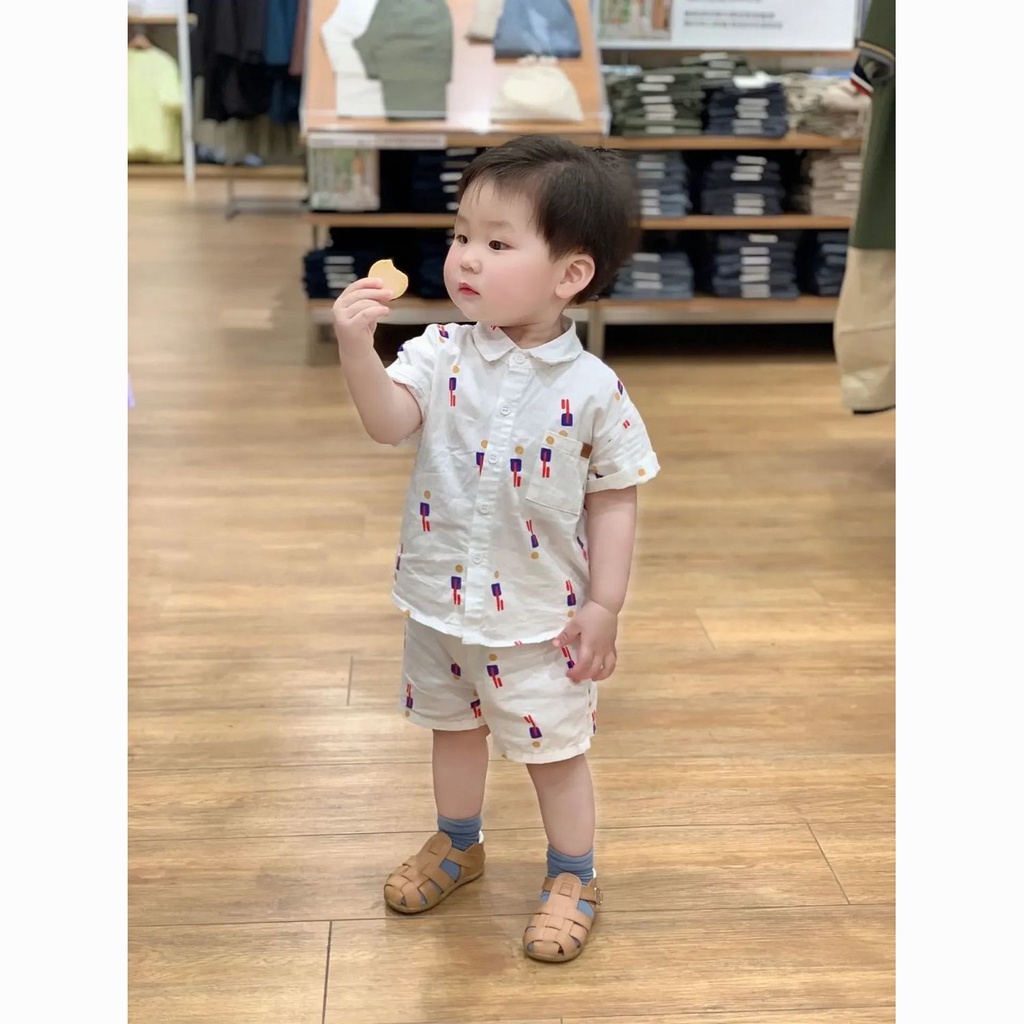 2.3 ชุดเสื้อยืด กางเกงขาสั้น พิมพ์ลาย สองชิ้น แฟชั่นฤดูร้อน สําหรับเด็กผู้ชาย ผู้หญิง