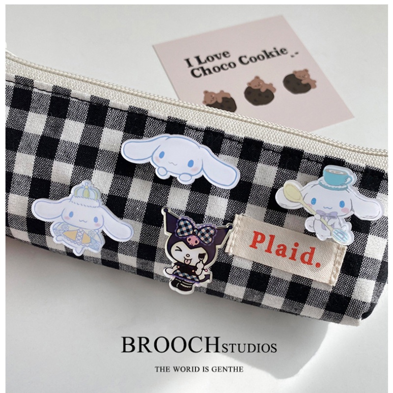 เข็มกลัดอะคริลิค รูปการ์ตูน Sanrio My Melody Cinnamoroll Kuromi ยอดนิยม สไตล์ญี่ปุ่น และเกาหลี สําหรับตกแต่งเสื้อผ้าเด็กผู้ชาย และเด็กผู้หญิง