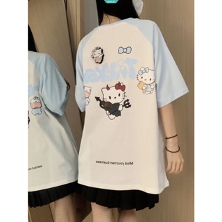 SANRIO เสื้อยืดแขนสั้นลําลอง ทรงหลวม พิมพ์ลาย Hello Kitty แฟชั่นฤดูร้อน สําหรับผู้หญิง [GM]