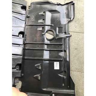 พลาสติกใต้เครื่อง mazda3 พลาสติกซุ้มล้อmazda3 ปี2004-2012 รา…