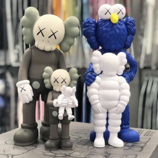 ใหม่ ตุ๊กตาฟิกเกอร์ mand kaws family อินเทรนด์ สําหรับตกแต่งบ้าน ตู้ทีวี