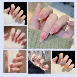 ชุดเกราะที่ถอดออกได้ 24 DIY ชิ้น เล็บปลอม กาวติดเล็บปลอม