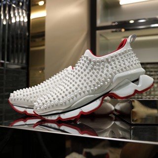Christian Louboutin รองเท้าลําลอง พื้นหลังสีแดง สําหรับผู้ชาย และผู้หญิง DXML