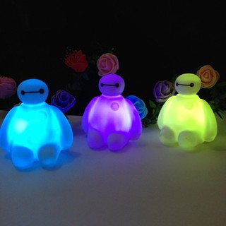 โคมไฟกลางคืน LED Baymax Big Hero6 Baymax หลากสีสัน เหมาะกับของขวัญ ของเล่นสําหรับเด็ก ตกแต่งโต๊ะ ห้องนอน