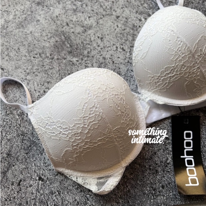 ใหม่ Boohoo Super Pushup Bombshell Bra โฟมหนา Push Up ขนาดเล็ก Big - สีขาว, 34D