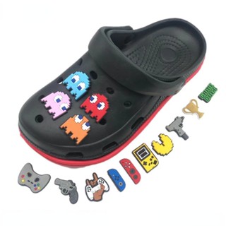 การ์ตูน เกมคอนโซล Croc Jibitz Charm PacMan Jibits Charm เกม Jibbits Crocks สําหรับเด็ก อุปกรณ์เสริมรองเท้า จี้รองเท้า หมุดตกแต่ง