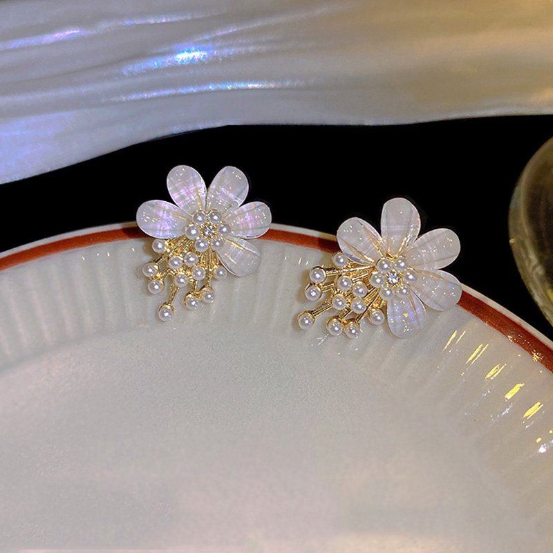 ต่างหู ประดับมุก ดอกไม้ สไตล์ใหม่ อินเทรนด์ ทันสมัย ไม่ซ้ําใคร ดีไซน์เฉพาะ ดูหรูหรา - รูปที่ 3