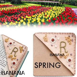 Banana1 ที่คั่นมุม แบบเย็บมือ ดีไซน์ใหม่ ที่คั่นมุมหนังสือ ที่คั่นหนังสือ ที่คั่นมุม เย็บผ้าสักหลาด