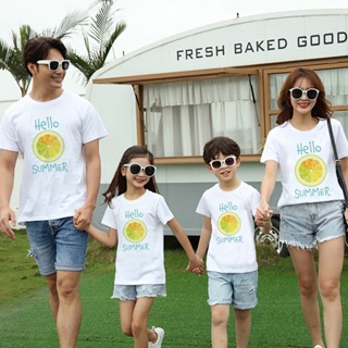 เสื้อยืด พิมพ์ลาย Hello Summer แฟชั่นฤดูร้อน สําหรับครอบครัว