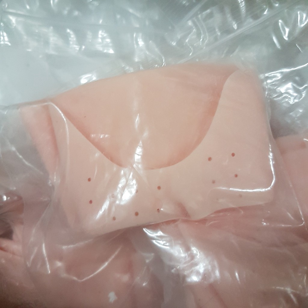 กันกัดเท้า [2 ชิ้น/แพ็ค] ซับแรงกดทับ ซิลิโคนสวมจมูกเท้า สวมหน้าเท้า รองจมูกเท้าได้  SL0910