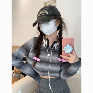 Sweater ☃️🥨 🍒ใหม่, วินเทจ, Ombre, ลายทาง, หลวม, ถักแบบครอบตัด