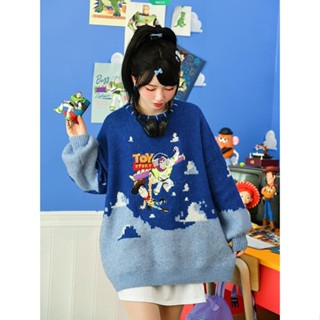 เสื้อกันหนาว ผ้าถัก ทรงหลวม ปักลายการ์ตูน Toy Story Buzz Lightyear แฟชั่นฤดูใบไม้ร่วง และฤดูหนาว สไตล์ฮาราจูกุ สําหรับผู้หญิง 2023