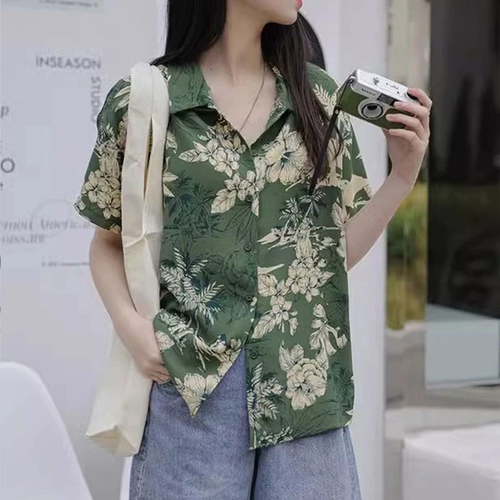 เสื้อเชิ้ตแขนสั้นลายดอกไม้ Hawaii ใส่ได้ทั้งชาย-หญิง thumbnail 3