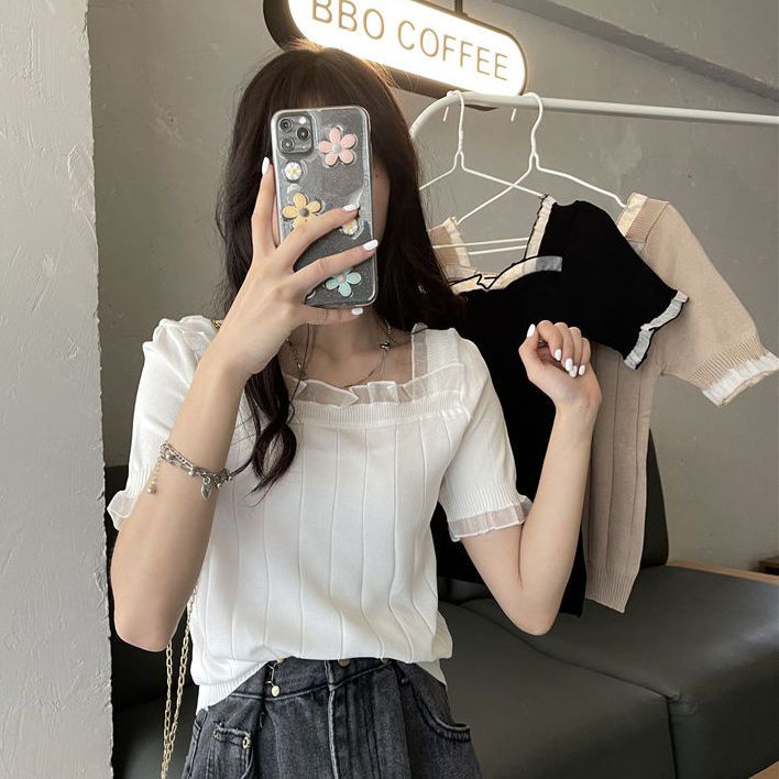 เสื้อยืดผ้าไหมน้ําแข็งแขนสั้นถักคอเหลี่ยมสีขาวเข้ารูปแบบสั้น