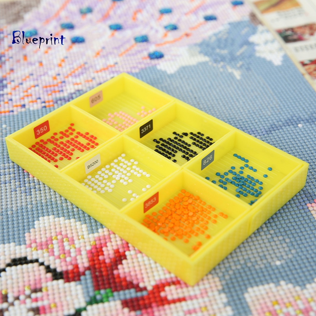 [พร้อมส่ง] กล่องเก็บปากกาปักเพชร พลอยเทียม 1 ชุด