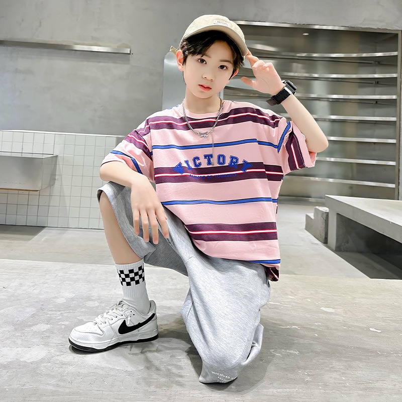 พร้อมสต็อก 100-180ซม พ่อแม่และลูกสวมการ์ตูนพิมพ์ครึ่งแขน จุดต่ําสุด สูงสุดเสื้อกล้ามเด็กชายหลวม