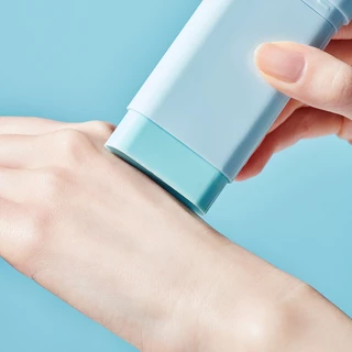 TOCOBO Cotton Soft Sun Stick SPF50+ PA++++ 19g โทโคโบกันแดดแบบแท่งขนาดพกพาจากเกาหลี.