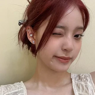 Roselife Sweet ชุดต่างหูสตั๊ด เพทาย รูปลูกศร หัวใจ สีชมพู สไตล์เกาหลี เครื่องประดับ สําหรับผู้หญิง 4 ชิ้น
