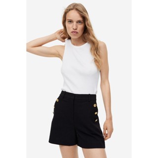 H&amp;M  Woman Button-detail shorts 1167592_1