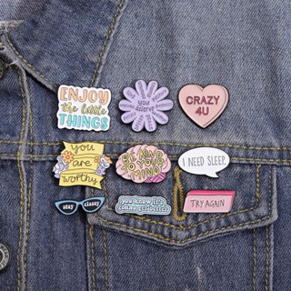 เข็มกลัด ลาย Phrases Lapel Pins Stay Classy Enjoy The Little Things 9 แบบ สําหรับเพื่อน เสื้อผ้า