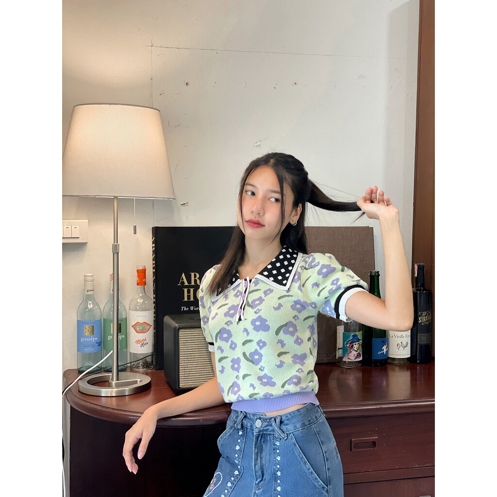 พร้อมส่ง 🦖🍃 Paploy tops เสื้อแขนสั้นผ้าโปโลทอลายดอกสีสันสดใสมาก (IN38484)