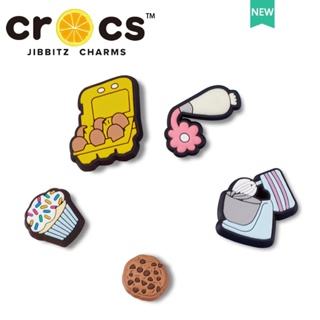 Jibbitz crocs charms เบเกอรี่ซีรีส์การ์ตูนรองเท้าหัวเข็มขัดหลุมรองเท้าอุปกรณ์ทําอาหารภาพ DIY แฟชั่นอุปกรณ์เสริม