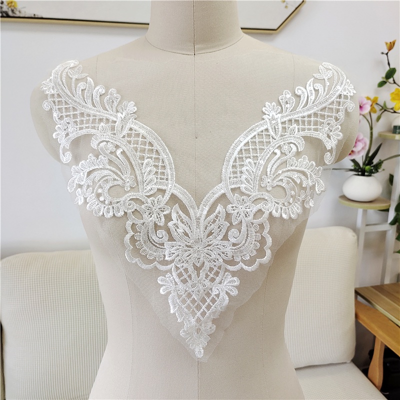แผ่นผ้าลูกไม้ แฮนด์เมด สีขาว สําหรับตกแต่งคอปกเสื้อเจ้าสาว DIY จํานวน 1 ชิ้น