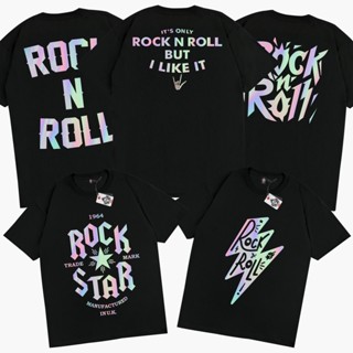 เสื้อยืด พิมพ์ลายโลโก้ Sakazuki ROCK N ROLL HOLOGRAM PRINT Music Series