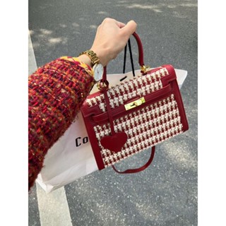 Red bag 2022 New Thousand Birds Series Minority Advanced sense woven handbill shoulder across Kelly Bao Girl