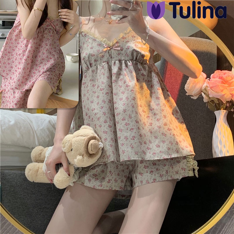 ชุดนอนสายเดี่ยว ชุดนอนลายดอกไม้สีหวาน ชุดนอนมินิมอล ชุดสไตล์มินิมอลลายดอกไม้ เสื้อ+กางเกง