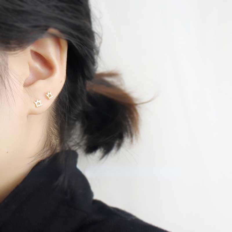 ชุดเครื่องประดับ ต่างหูสตั๊ด ประดับเพทาย ลายดอกไม้น่ารัก ขนาดเล็ก เหมาะกับเด็ก สําหรับผู้หญิง - รูปที่ 4