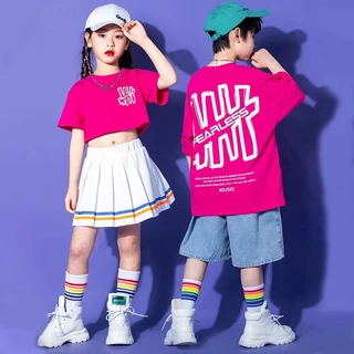 เสื้อผ้าเด็กอนุบาล เต้นรํา ชั้นประถมศึกษาปีที่ 1 มิถุนายน